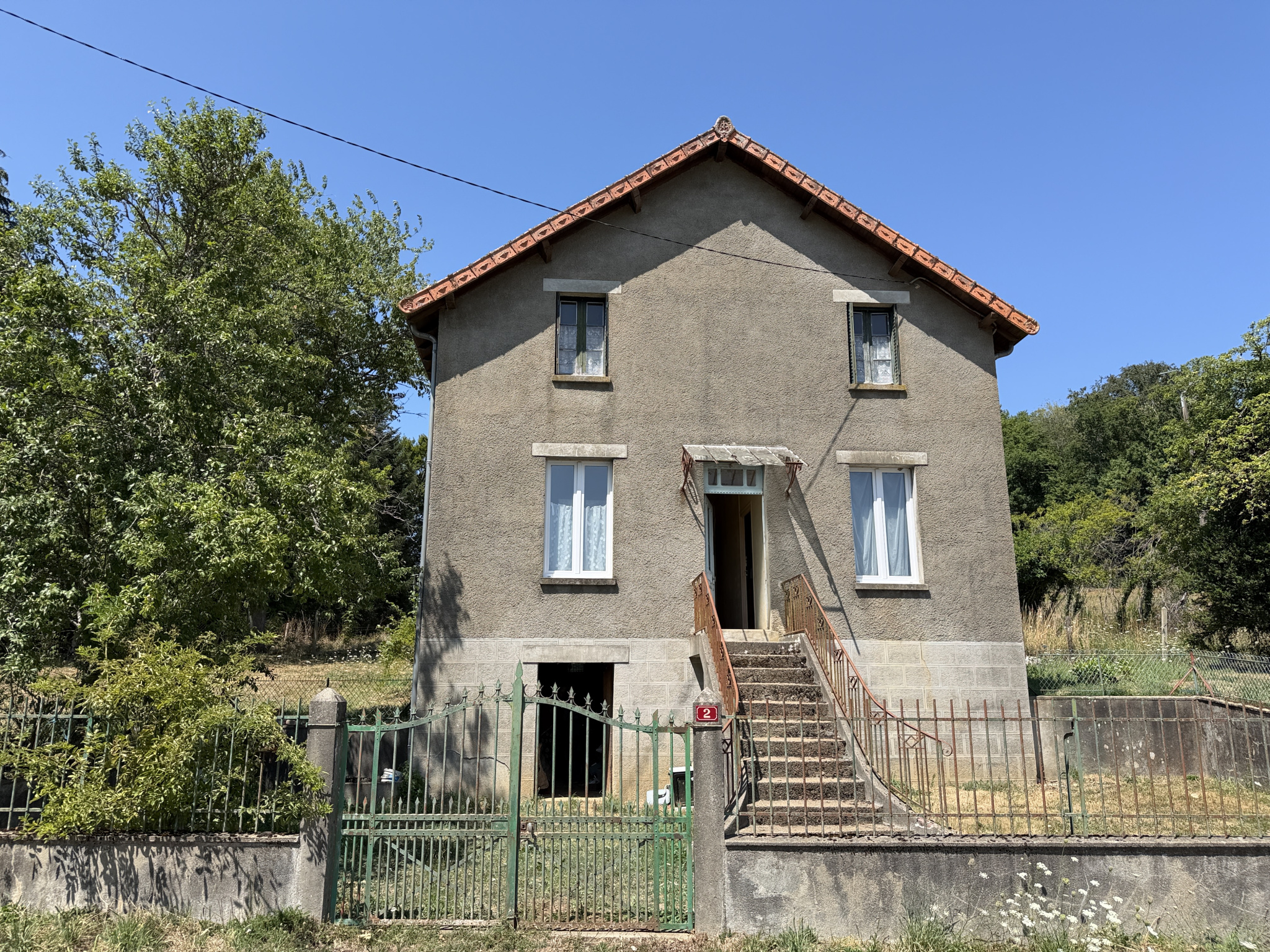 Maison à rénover avec terrain